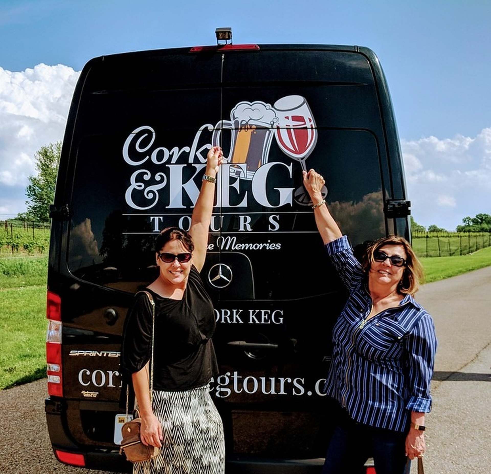 Group Wine Tour - Cork and Keg Tours
